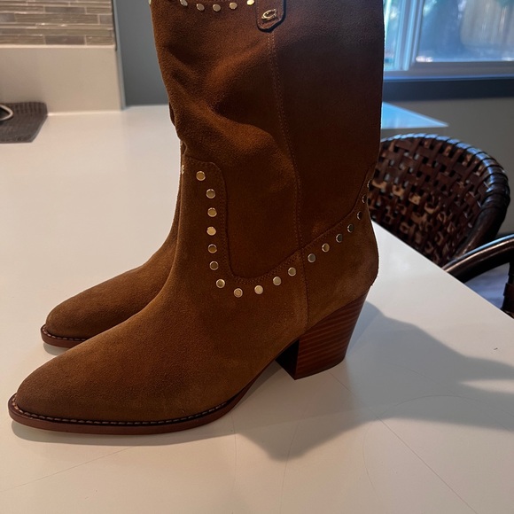 Coach Brown Suede studded boots - Picture 4 of 6